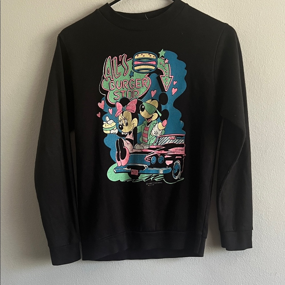 Burger shop Disney sweater from the 90s